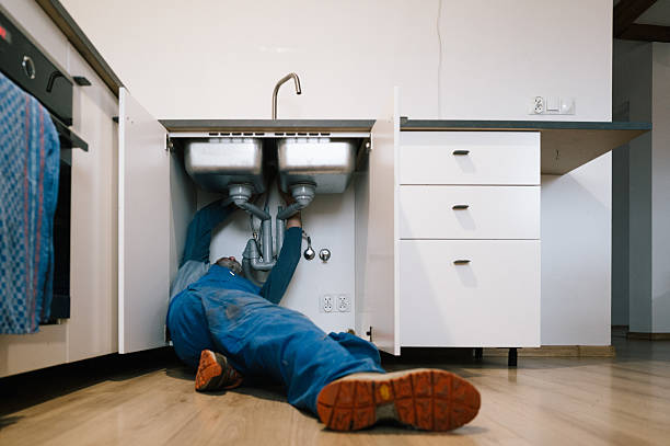 Professional Leak Detection technician working in Lee, ME
